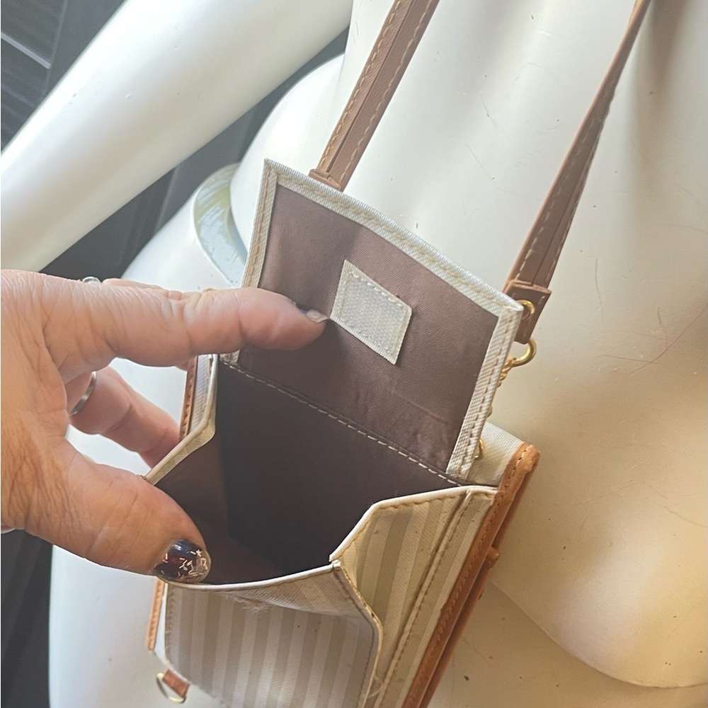 Allan Edward leather purse - Picture 7 of 10